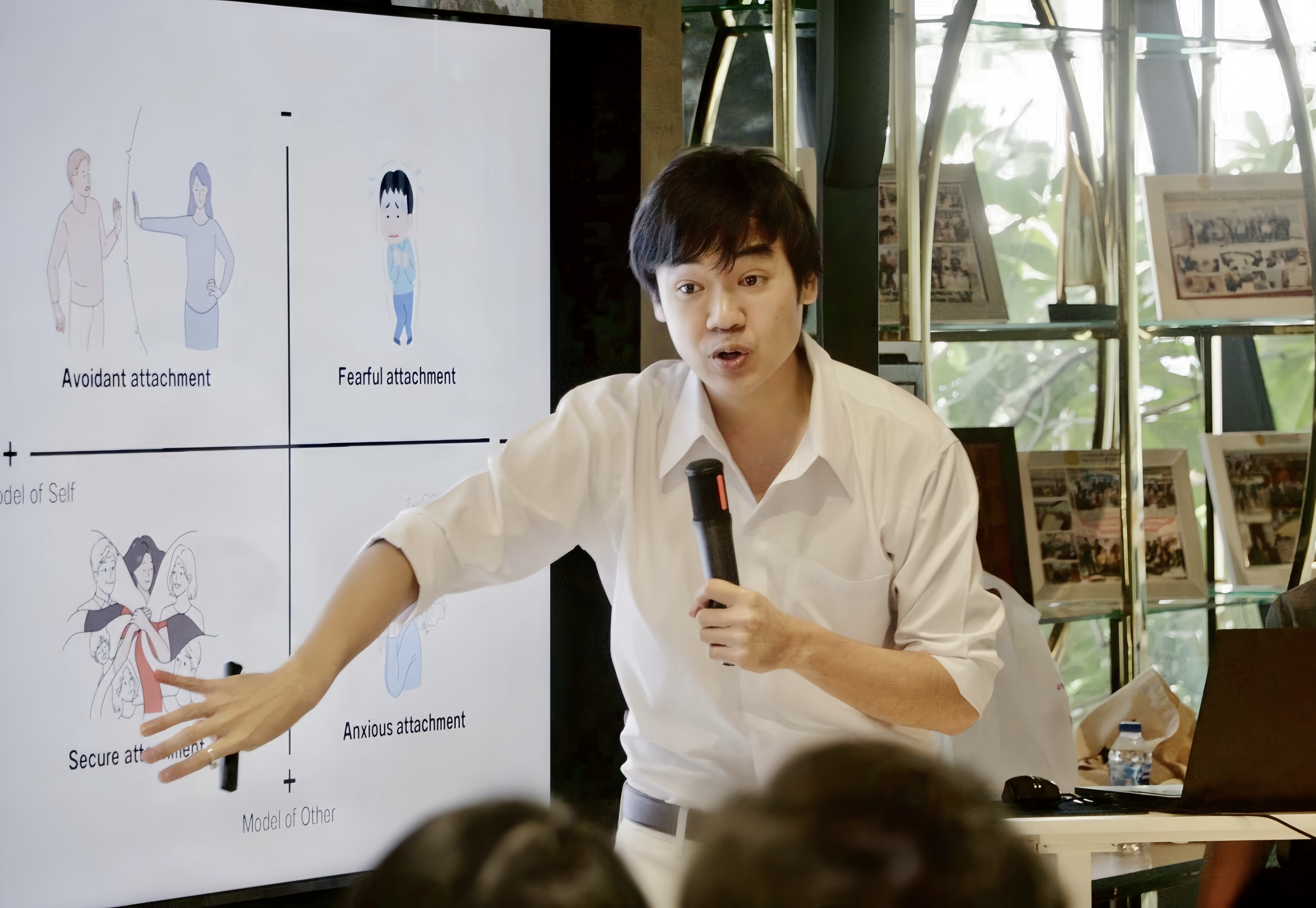 หมอวอป กำลังสอน